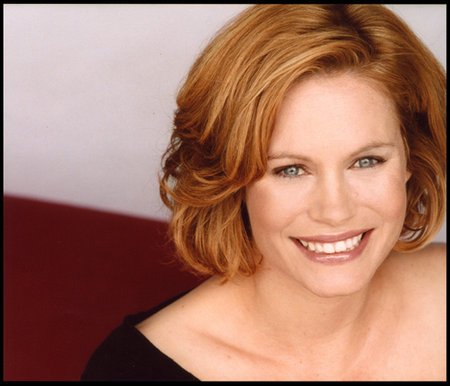 Shannon Sturges photo