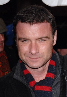 Liev Schreiber photo