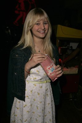 Carly Schroeder photo