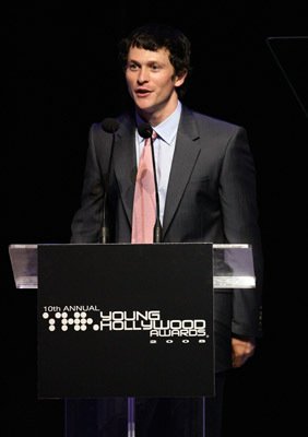 Jonathan Tucker photo