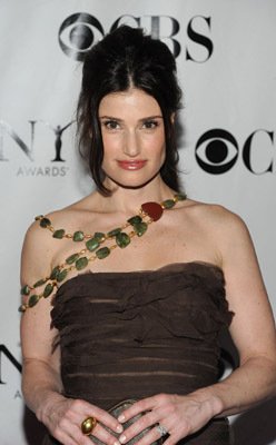 Idina Menzel photo