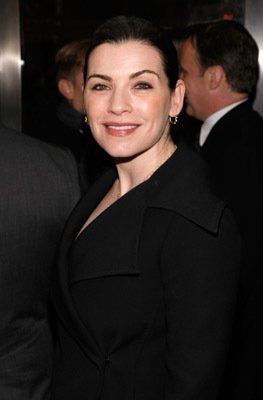 Julianna Margulies photo