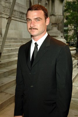 Liev Schreiber photo