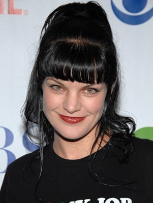 Pauley Perrette photo