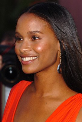 Joy Bryant photo