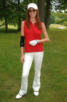 Shannon Elizabeth photo