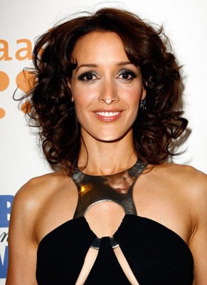 Jennifer Beals photo