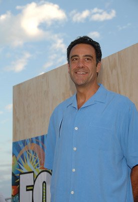 Brad Garrett photo