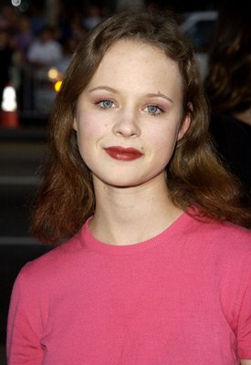 Thora Birch photo