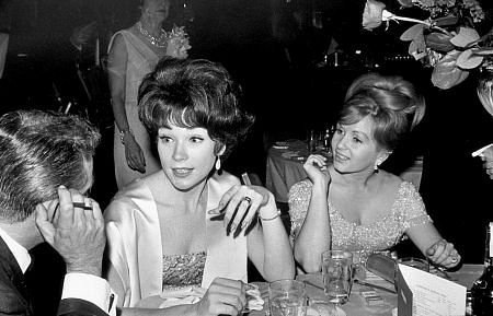 Shirley MacLaine photo