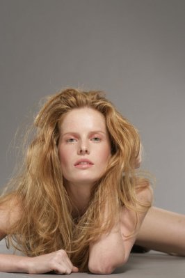 Rebecca Mader photo
