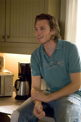 Eric Lively photo