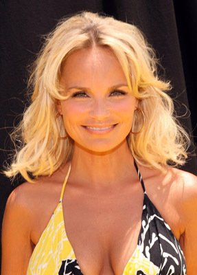 Kristin Chenoweth photo