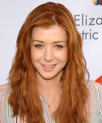 Alyson Hannigan photo