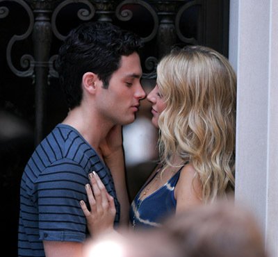 Penn Badgley photo