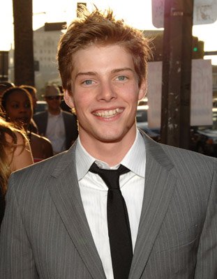 Hunter Parrish photo