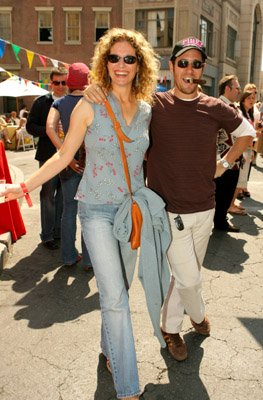 Nancy Travis photo