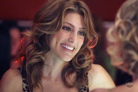 Jennifer Esposito photo