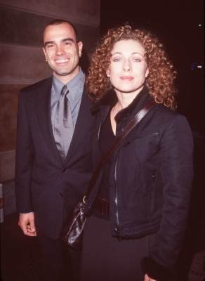 Alex Kingston photo