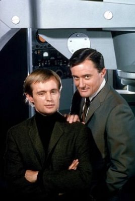 Robert Vaughn photo