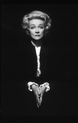 Marlene Dietrich photo