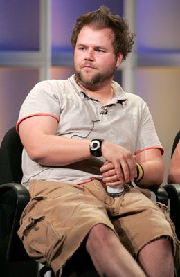 Tyler Labine photo
