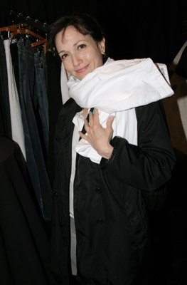 Bebe Neuwirth photo