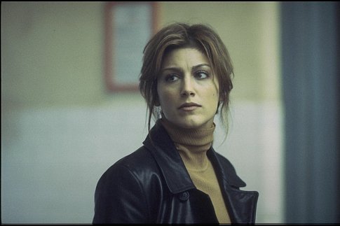 Jennifer Esposito photo