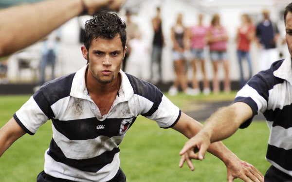 Penn Badgley photo
