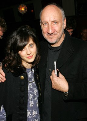 Zooey Deschanel photo