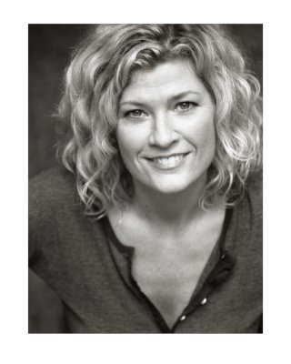 Dana Wheeler-Nicholson photo