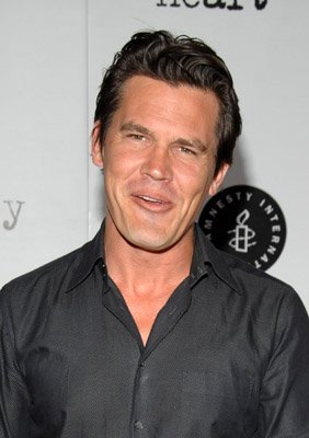 Josh Brolin photo