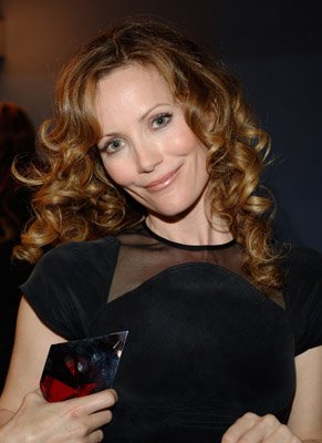 Leslie Mann photo