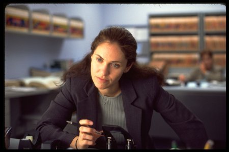 Amy Brenneman photo