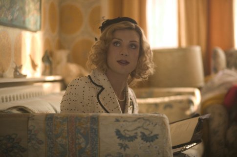 Breakfast on Pluto photo