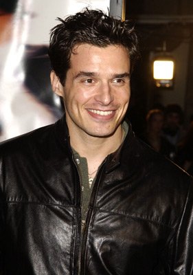 Catch Me If You Can photo