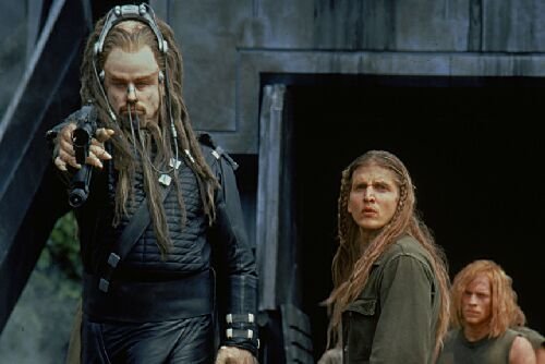 Battlefield Earth: A Saga of the Year 3000 photo