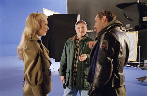 Sky Captain and the World of Tomorrow photo